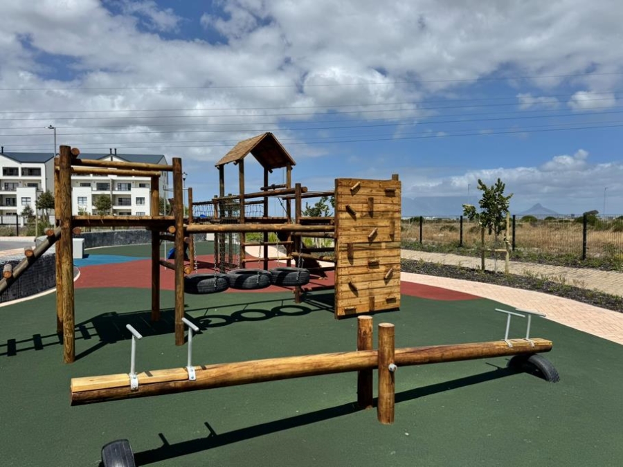 4 Bedroom Property for Sale in Sandown Western Cape